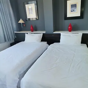  Guest house Arkenstone Frys And Restaurant South Africa